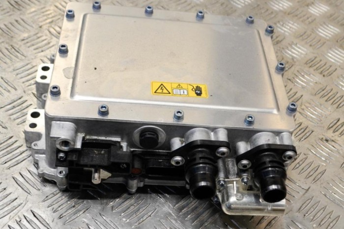 Unitate de control tensiune MERCEDES-BENZ SPRINTER 3,5-t Van 907, 910 2020 OEM: A0003421000,EVD4530-01S,A0003424800 13723505