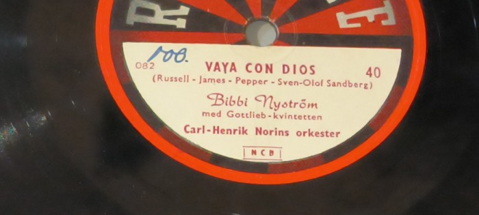 PLACA PT GRAMOFON PATEFON - ROULETTE - VEZI POZE
