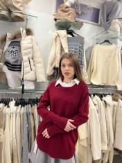 Bluza dama bordo cu aplicatie de guler