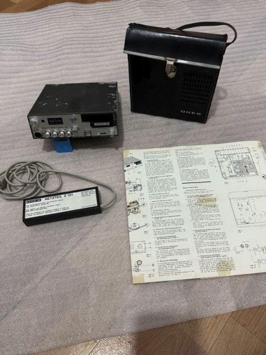 Istorie: Uher CR124 = primul casetofon portabil HIFI si auto-reverse, set cu schema