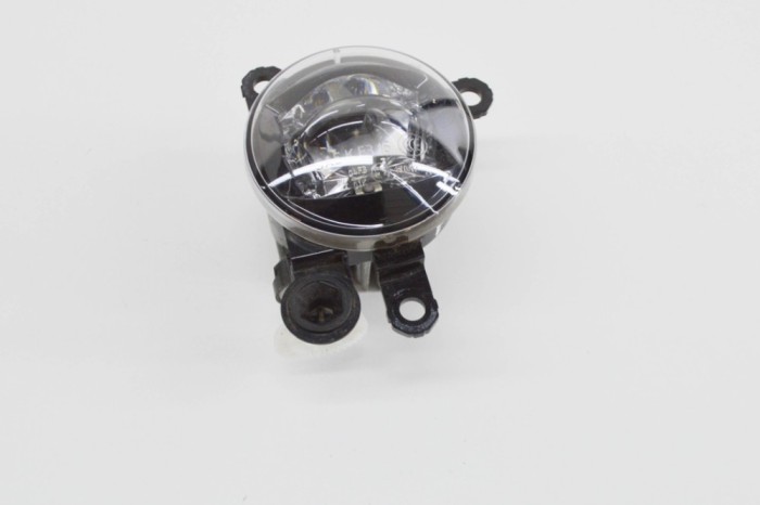 Proiector ceață dreapta față OPEL CORSA F 2021 OEM: 9831303680 18120408