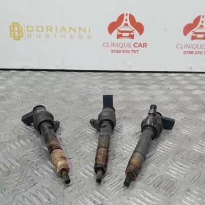 Injectoare Bmw 2.0d 2006-2020 foto