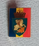 M3 N 5 91 - insigna - tematica heraldica - stema orasului Giurgiu