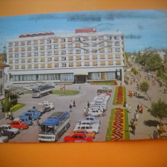 HOPCT 82026 HOTEL MUNTENIA IN 1972-PITESTI-JUD ARGES-AUTOMOBIL-CIRCULATA