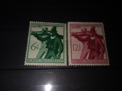 TIMBRE REICH 1944 foto