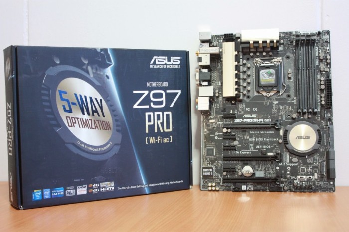 Pachet Placa de baza Asus Z97 PRO WIFI Procesor Intel I7 4970 Memorii Corsair 8GB Dual channel