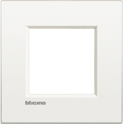 Rama Ornament AIR 2M Living Light Bticino Alb LNC4802BN foto