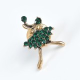 Brosa martisor balerina cu fusta verde