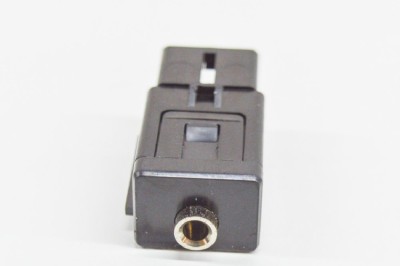 Port USB/AUX-In SKODA OCTAVIA III Combi 5E5 2017 OEM: 5Q0035724 11502070 foto