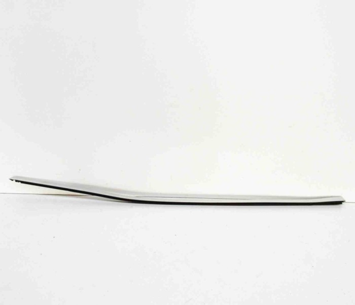 Chedar geam ușă dreapta spate VOLVO XC60 2010 OEM: 31371114