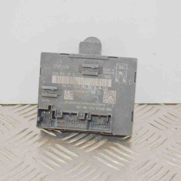 Modul de control ușă st&acirc;nga spate AUDI A3 Limousine 8VS, 8VM 2015 OEM: 5Q0959395B 2062246