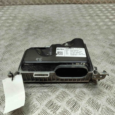 Modul de confort TESLA MODEL Y 2022 OEM: 1497327-00-B,1497319-00-E 29036288 foto