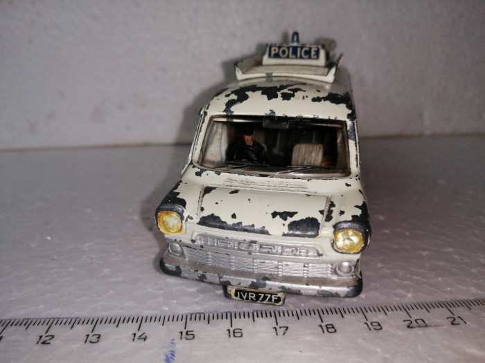 bnk jc Dinky 287 Police Accident Unit - Ford Transit Van