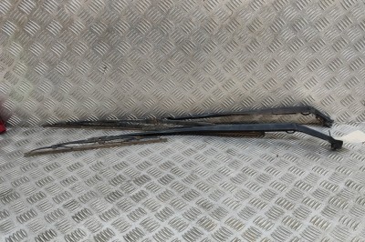 Braț ștergător față TOYOTA PRIUS _W5_ 2016 OEM: 85211-47171,8521147171,85221-47150,8522147150 30801847 foto