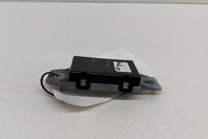 Amplificator de antena JAGUAR F-PACE X761 2020 OEM: DPLA-19C097-BA 24587224