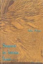 Singura in bataia lunii foto