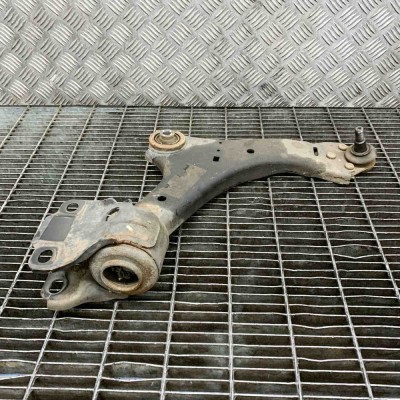 Braț inferior dreapta față VOLVO V60 2015 foto