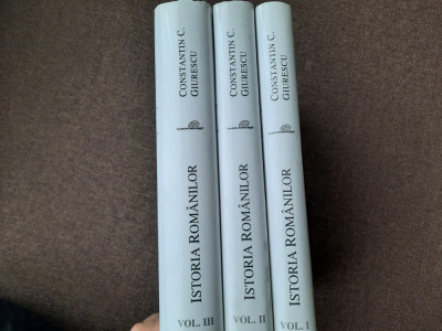 Constantin C. Giurescu - Istoria romanilor (3 volume) EDITIE DE LUX foto