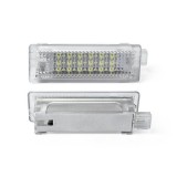 Set de 2 lampi interior si portiere dedicate Land Rover cu led Xentech Light