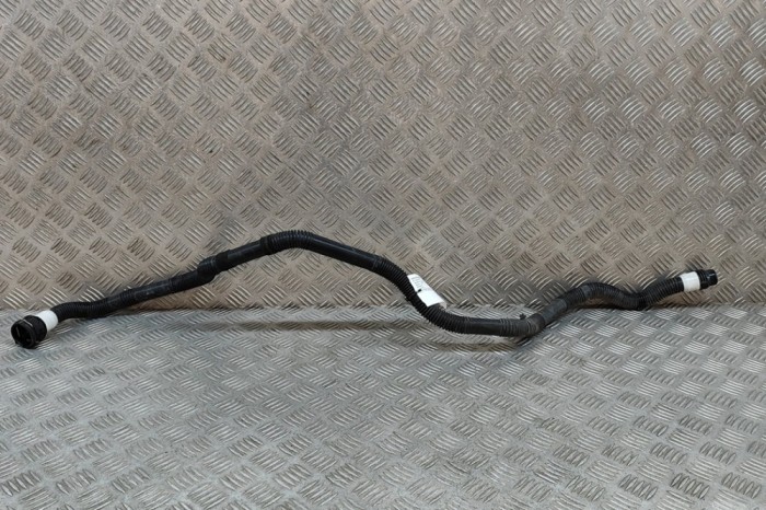 Furtun de lichid de răcire TESLA MODEL Y 2023 OEM: 1647666-00-D | 23415337