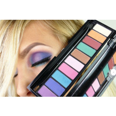 Trusa machiaj ochi Loreal Color Riche la Palette Glam Eyes