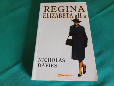 REGINA ELISABETA A II-A * NICHOLAS DAVIES / 1998 * 28 foto