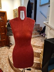 Manechin croitorie reglabil profesional dama , marimi 36-48 foto