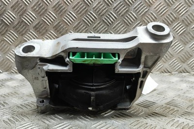 Suport motor dreapta FORD KUGA III DFK 2024 OEM: LX63-6F012-AC | 30977335 foto