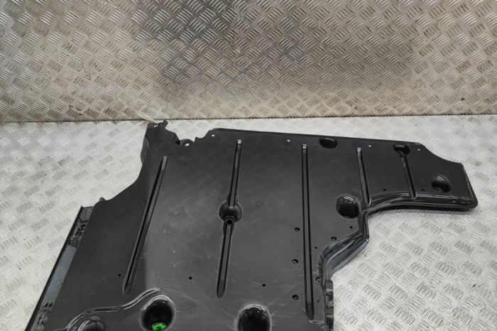 Scut motor st&acirc;nga spate CITRO&Euml;N C4 III BA_, BB_, BC_ 2024 OEM: 9842680180,9826460180 29395605