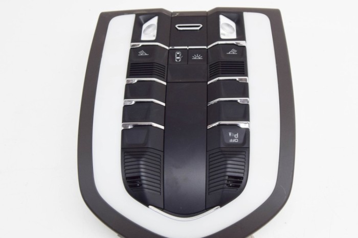 Iluminare interioară PORSCHE MACAN DKN 2019 OEM: 7PP.959.551.JC,7PP959551JC,7PP919211E,7PP.959.728.E,7PP959728E 12080840