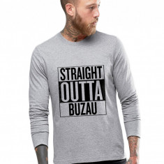 Bluza barbati gri cu text negru - Straight Outta Buzau - 2XL