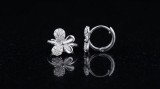 Cumpara ieftin Cercei Argint 925 Sparkling Blossom , Design Floral cu Cristale PavA