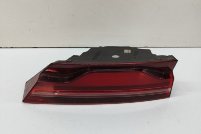 Lampa haion st&amp;acirc;nga JAGUAR F-PACE X761 2022 OEM: MK83-13A421-AC,MK83-13A421-A,MK83-13A421-B | 31650166 foto