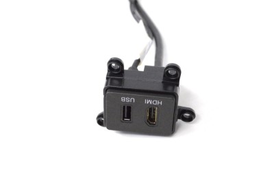 Port USB/AUX-In SSANGYONG KORANDO 2017 OEM: 89720-34000 16441349 foto