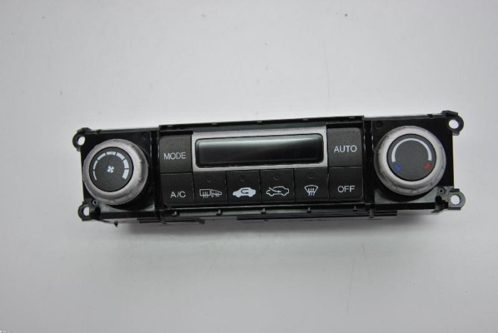 Modul de climatizare HONDA CIVIC VIII Sedan FD, FA 2007 2387339