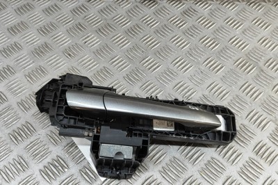 M&amp;acirc;ner exterior ușă dreapta spate INFINITI Q30 2019 OEM: 82610-5DM0A | 31517317 foto