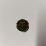 AMS - INSIGNA RO JUBILIARA DOMENIUL FARMACEUTIC 40 ANI - 1948 - 1988 PERIOADA RSR, EMAIL LA RECE, DIAMETRU 2 CM