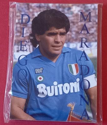 Magnet (frigider) fotbal - jucatorul DIEGO MARADONA foto