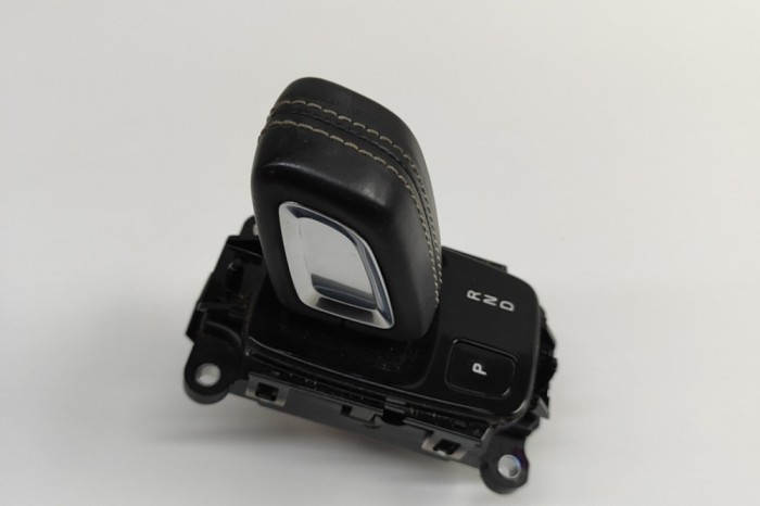 Timonerie cutie de viteze VOLVO XC90 II 2020 OEM: Off-road | 30379553