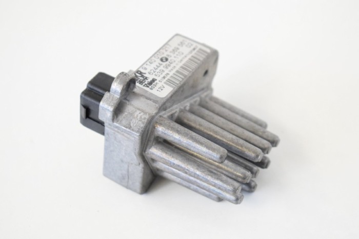 Rezistența aeroterma LAND ROVER RANGE ROVER III L322 2007 OEM: 8369561,64118369561 | 10947854