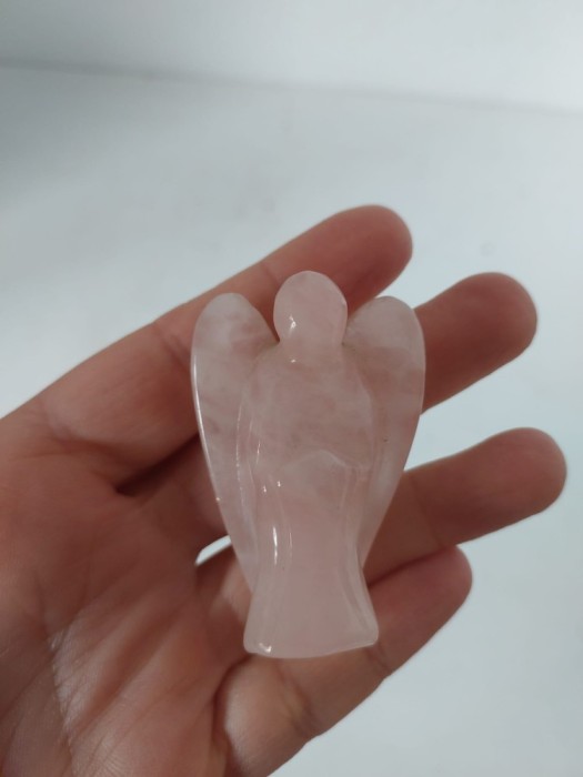 ** Statueta inger, cuart roz, piatra remediu al emotiilor negative