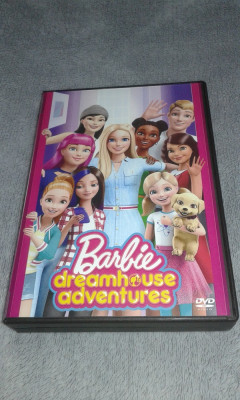 Barbie: Aventuri &amp;icirc;n casa de vis ( Barbie Dreamhouse Adventures ) foto