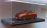 Macheta Renault Clio RS Line 2019 portocaliu - PremiumX 1/43