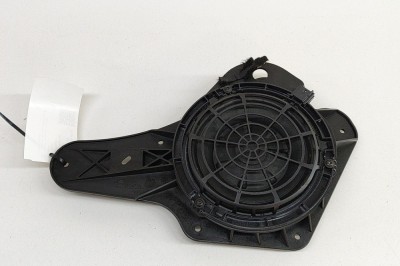 Difuzor ușă dreapta spate PEUGEOT 3008 SUV 2021 OEM: 9813827080,9845519380 27636618 foto