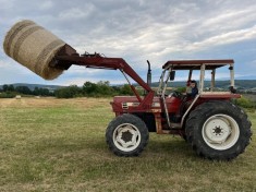 Tractor Fiat 566