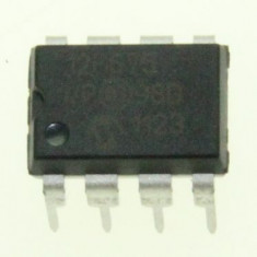 12F675 C.I CMOS 8BIT DIP8 -ROHS PIC12F675-I/P Circuit Integrat MICROCHIP