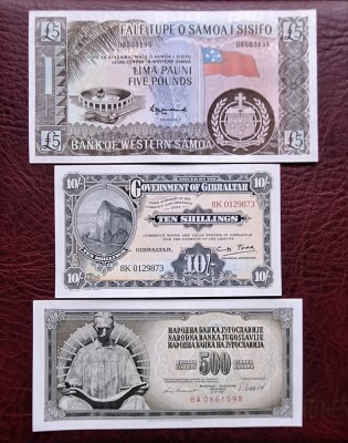 Lot 3 bancnote straine UNC foto