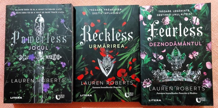 Seria Powerless 3 Volume. 1. Powerless 2. Reckless 3. Fearless. Editura Litera, 2024, 20225 - Lauren Roberts