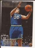 Cartonas baschet NBA Fleer 1996-1997 - nr 203 Eric Montross - Dallas