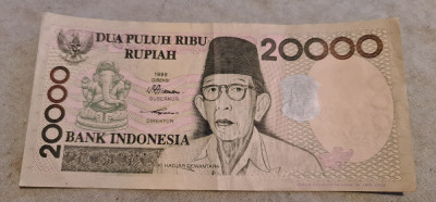 Indonezia - 20000 rupiah 1998. foto